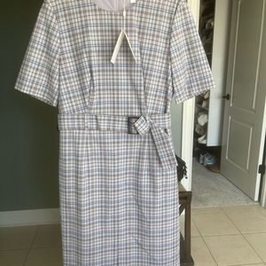 New with tags Boss structured knee length dress with belt